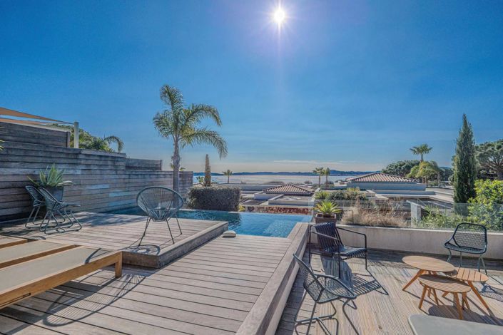 Image No.19-4 Bed House for sale