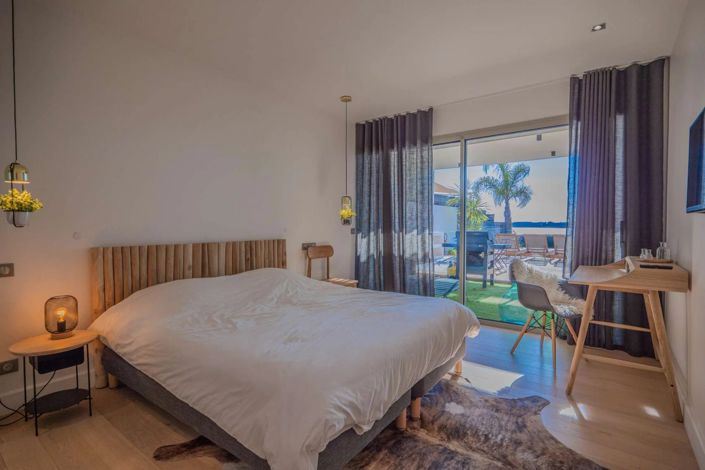 Image No.9-4 Bed House for sale