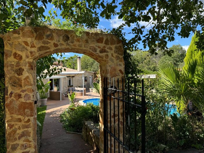 Image No.2-3 Bed House for sale