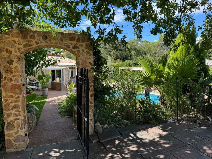 Image No.4-3 Bed House for sale