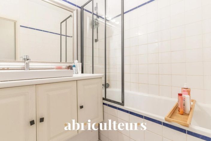 Image No.10-4 Bed Apartment for sale