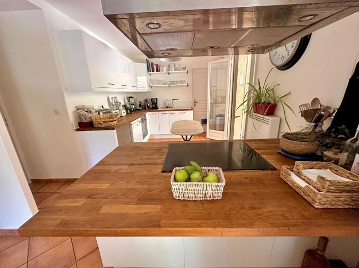 Image No.4-4 Bed House for sale