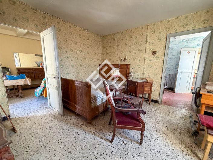 Image No.5-5 Bed House for sale