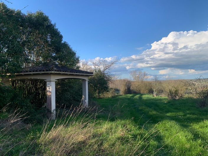 Image No.3-3 Bed House for sale