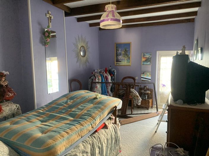 Image No.8-3 Bed House for sale