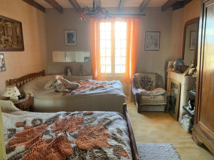 Image No.9-3 Bed House for sale