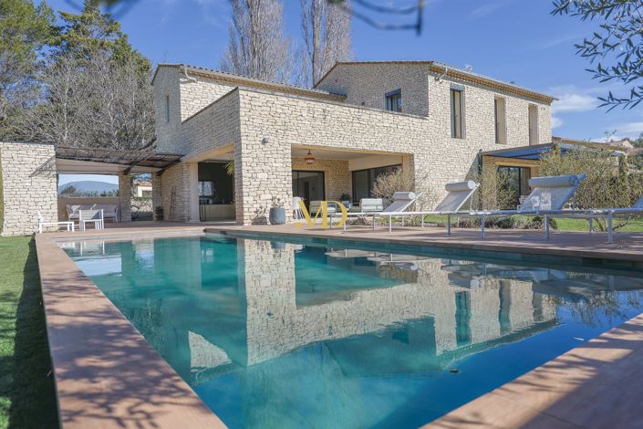 Image No.5-Maison de 4 chambres à vendre à Gordes