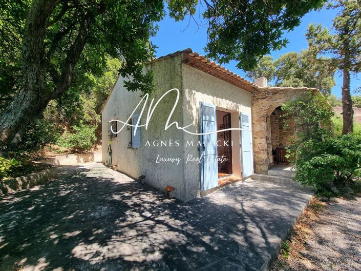 Image No.11-3 Bed House for sale