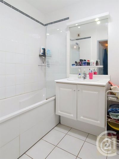 Image No.10-1 Bed Apartment for sale