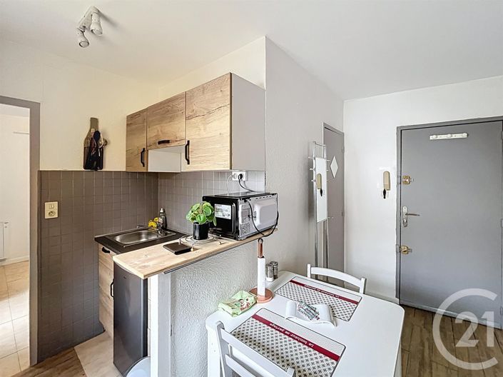 Image No.5-Appartement de 1 chambre à vendre à Béziers