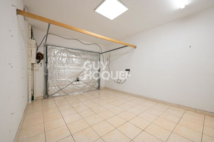 Image No.9-2 Bed House for sale