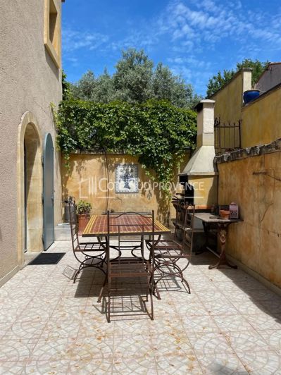 Image No.5-5 Bed House for sale