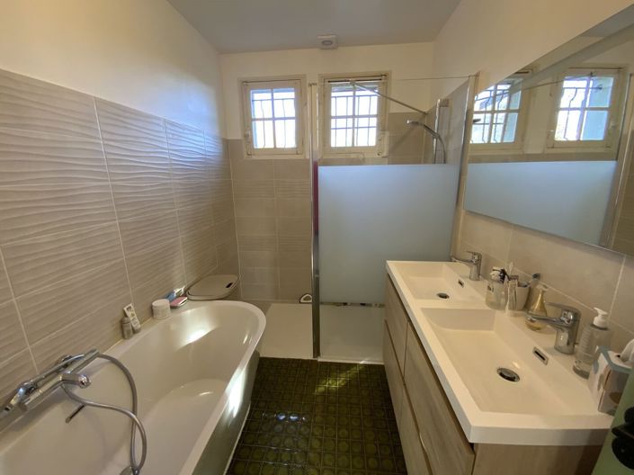 Image No.14-4 Bed House for sale