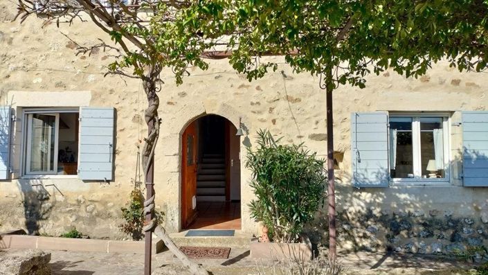 Image No.2-Maison de 2 chambres à vendre à Grignan