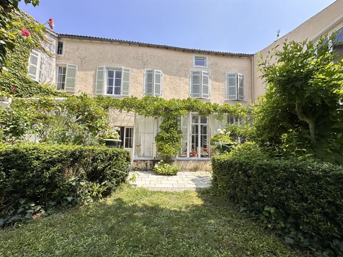 Image No.2-7 Bed House for sale