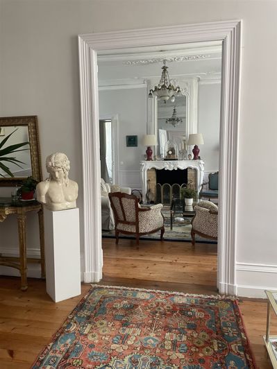 Image No.6-7 Bed House for sale