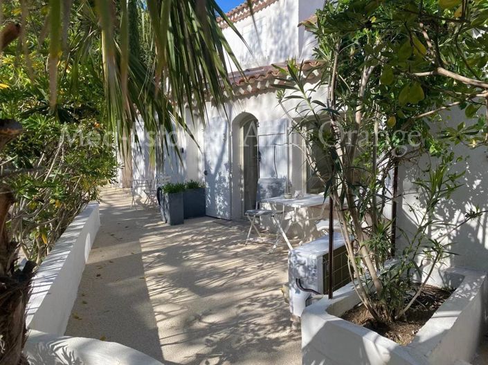 Image No.4-Maison de 10 chambres à vendre à La Garde-Freinet