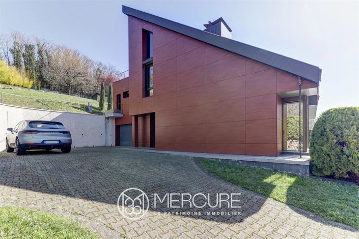 Image No.2-Maison de 4 chambres à vendre à Veyre-Monton