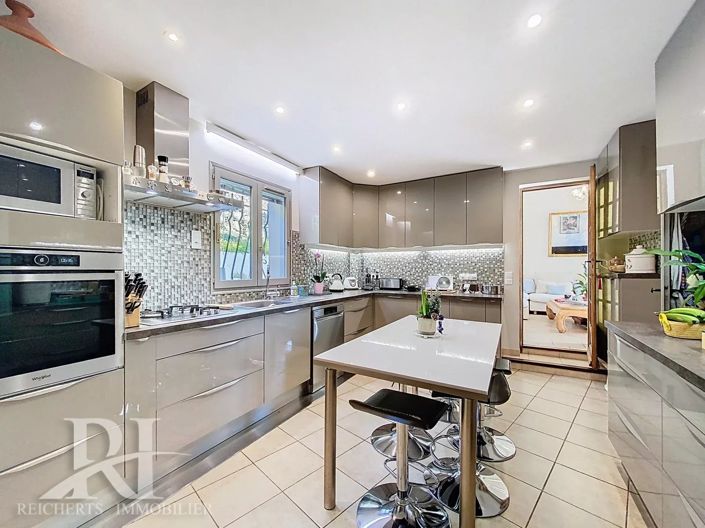 Image No.5-House for sale