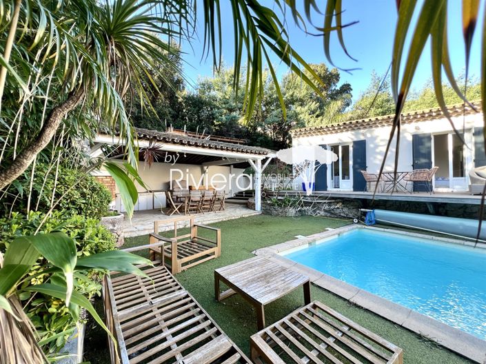 Image No.2-4 Bed House for sale