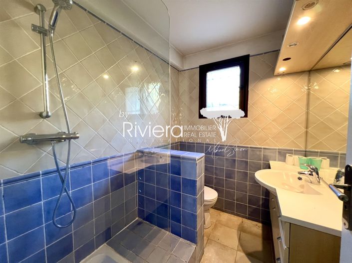 Image No.23-4 Bed House for sale