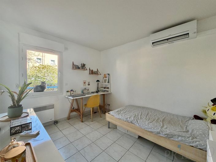 Image No.12-3 Bed Apartment for sale