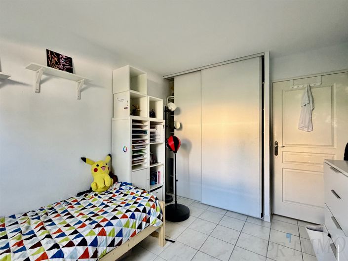 Image No.9-3 Bed Apartment for sale