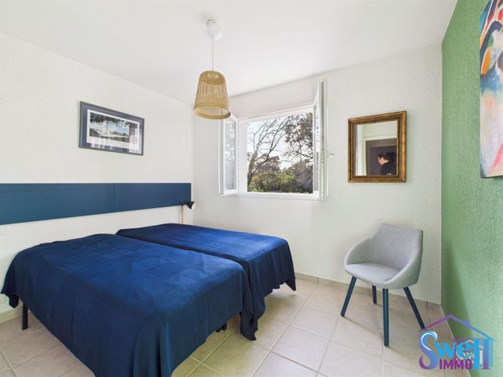 Image No.10-3 Bed House for sale