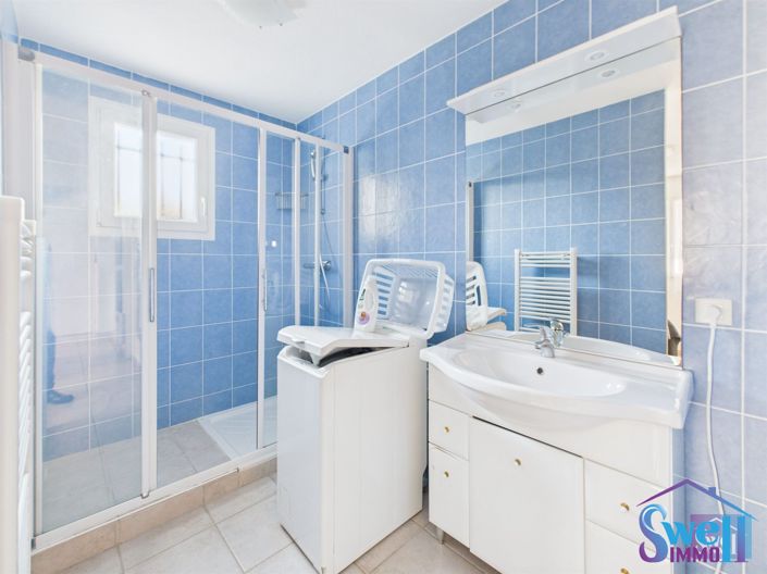 Image No.9-3 Bed House for sale