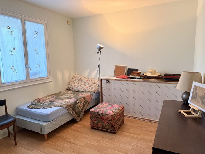 Image No.13-3 Bed House for sale