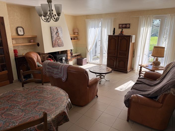 Image No.4-3 Bed House for sale