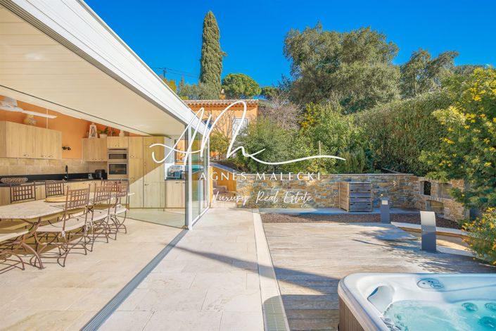 Image No.4-4 Bed House for sale