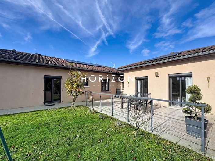 Image No.2-Maison de 4 chambres à vendre à Saint-Cyr-sur-Menthon