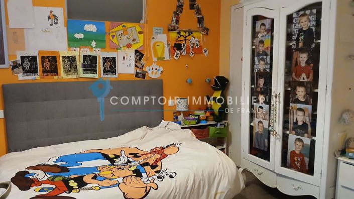 Image No.6-4 Bed House for sale