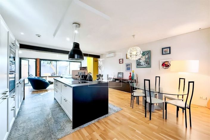 Image No.3-2 Bed House for sale