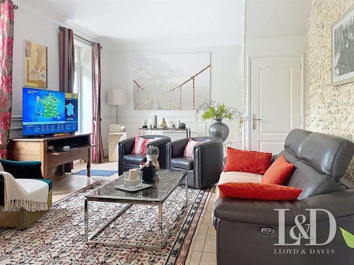 Image No.2-3 Bed House for sale