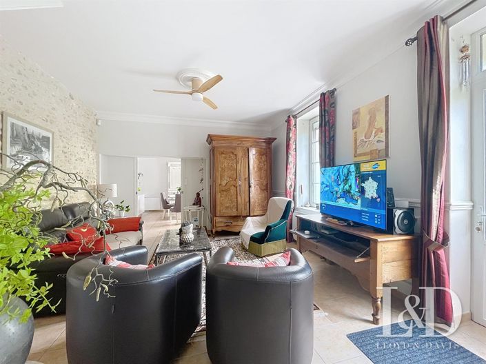 Image No.7-3 Bed House for sale