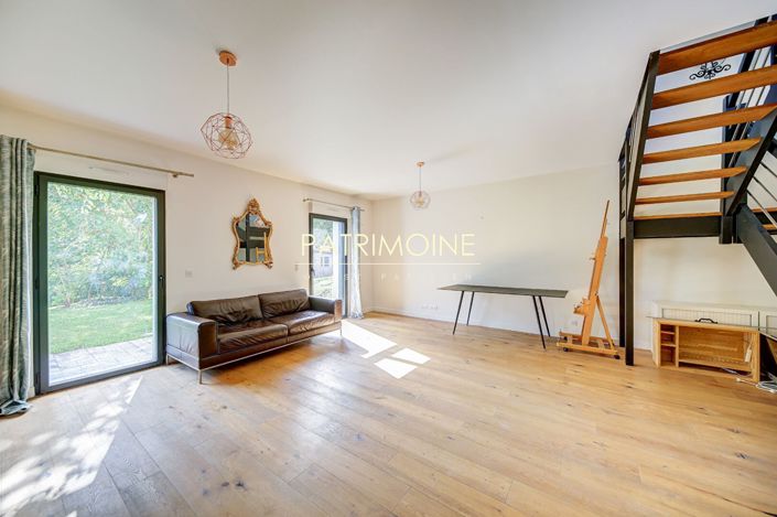 Image No.14-5 Bed House for sale