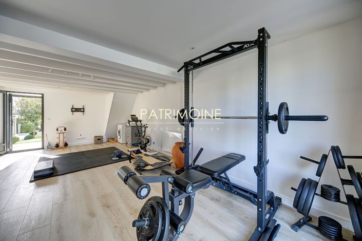 Image No.15-5 Bed House for sale