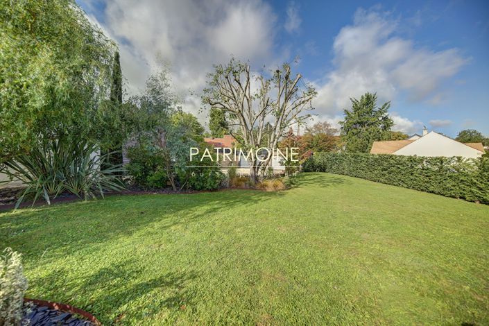 Image No.16-5 Bed House for sale
