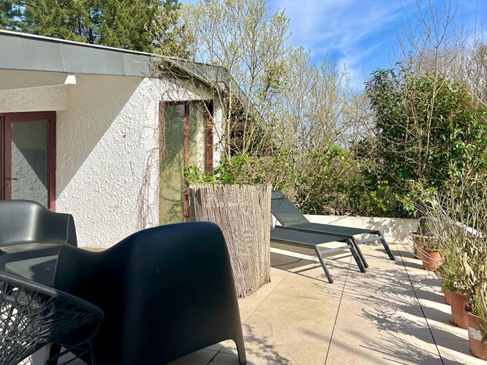 Image No.16-4 Bed House for sale