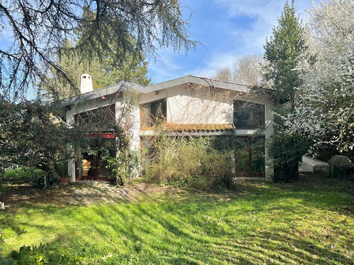 Image No.18-4 Bed House for sale