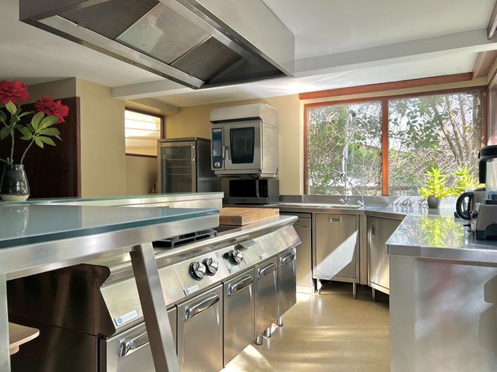 Image No.7-4 Bed House for sale