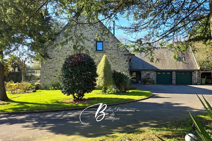 Image No.3-4 Bed House for sale