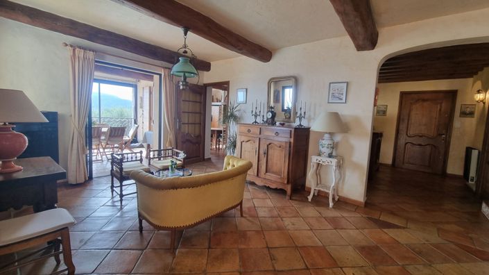 Image No.7-4 Bed House for sale