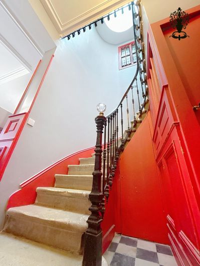 Image No.9-5 Bed House for sale