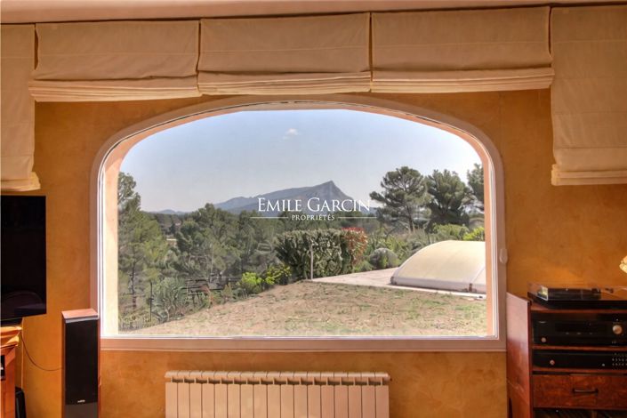 Image No.5-4 Bed House for sale