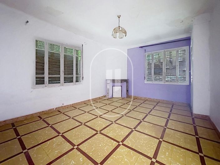 Image No.4-2 Bed House for sale