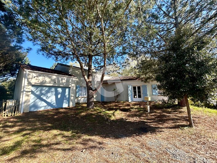 Image No.10-4 Bed House for sale