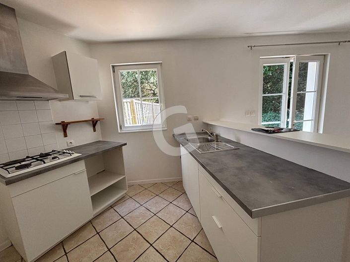 Image No.15-4 Bed House for sale